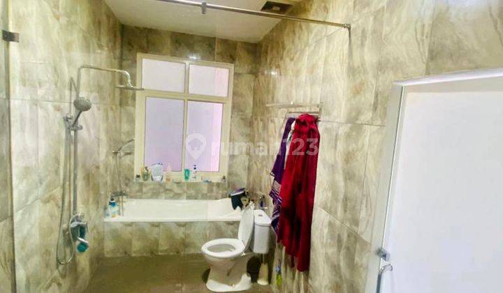 Dijual Cepat Rumah Mewah Dengan Kolam Renang Pribadi di Modernland 16