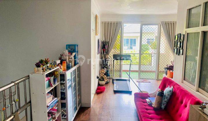 Dijual Cepat Rumah Mewah Dengan Kolam Renang Pribadi di Modernland 22