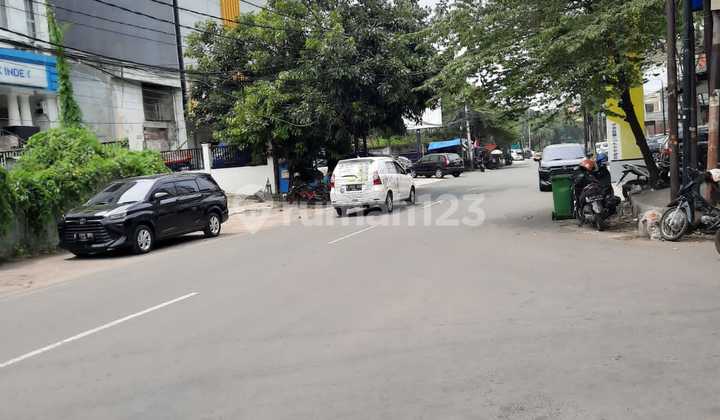 Pluit Kencana Raya Shop House, Penjaringan, North Jakarta 2