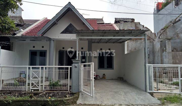 Rumah Mahoni Cipondoh Tangerang Banten 1