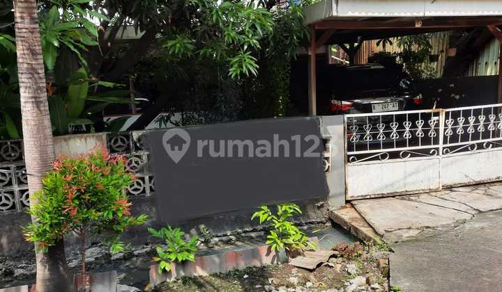 Pluit Putra Kencana House, Pluit, Penjaringan, North Jakarta Pluit Putra Kencana House, Pluit, Penjaringan, North Jakarta