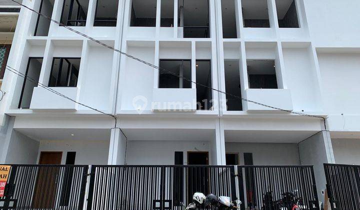 Rumah Muara Karang Blok 2 Pluit Penjaringan Jakarta Utara 1