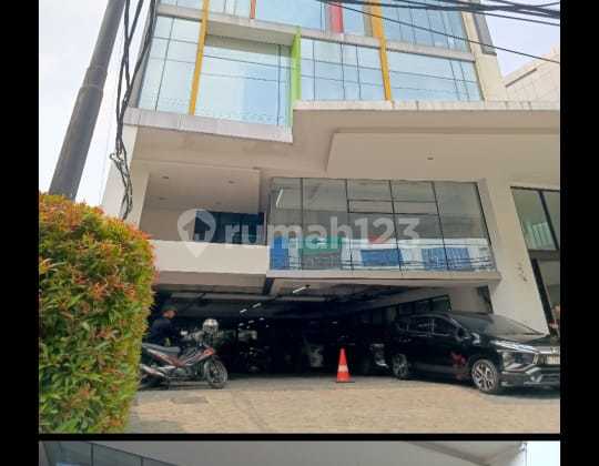 Gedung Fatmawati Jakarta Selatan