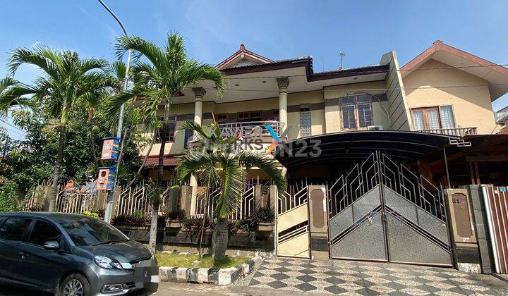 Rumah 2 Lantai Hook Rungkut Asri Siap Huni 1