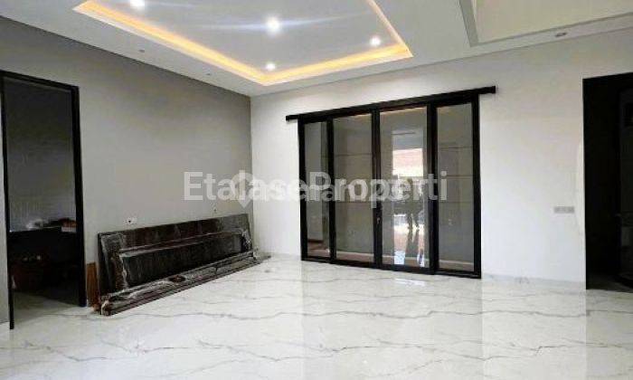 	 Rumah Baru Gress Manyar Premium Mewah Megah Dekat UNTAG 2