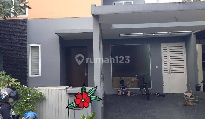 Rumah 2 Lantai Bagus SHM di Modernland , Tangerang Kota 1