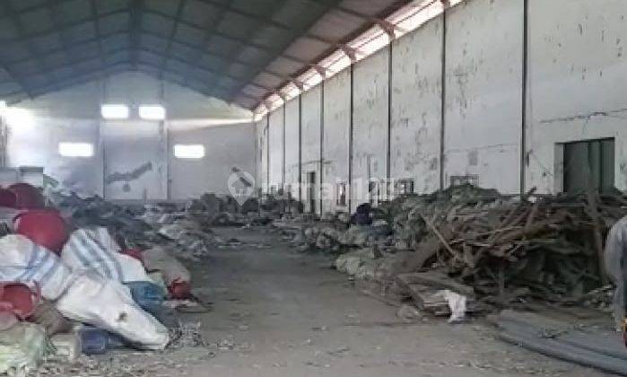 Gudang di Jl Raya Mojokerto, Mojokerto 2.500 m Bagus SHM 4