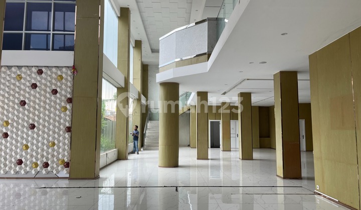 Perkantoran 2 Lantai di Karawaci, Tangerang 650 M Bagus SHM 10