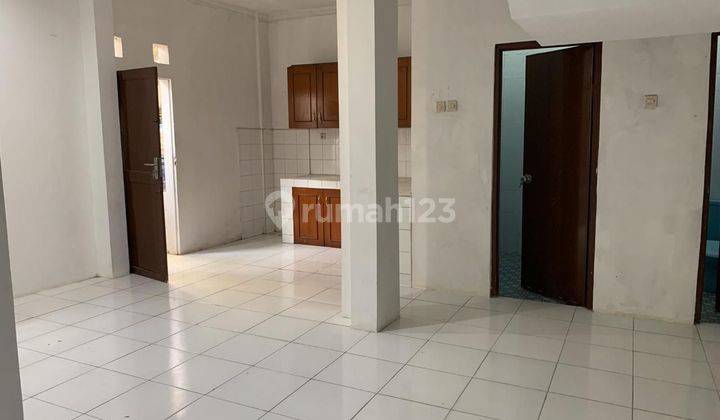 Rumah Lavanoisse 2 Lantai Unfurnished SHM di Sentul Bogor , Bogor 2