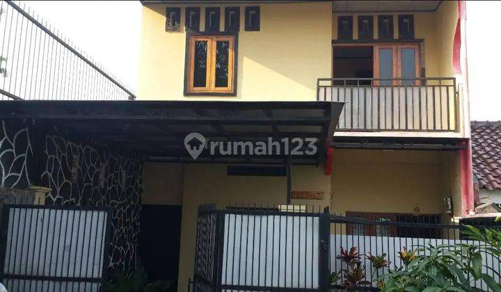 Rumah 2 Lantai View Gunung Furnished HGB di Ujung Berung Bandung 1