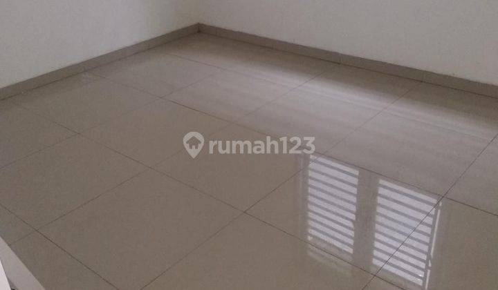 Rumah Baru 2 Lantai Unfurnished SHM di Gading Griya Lestari, Jakarta Utara 2