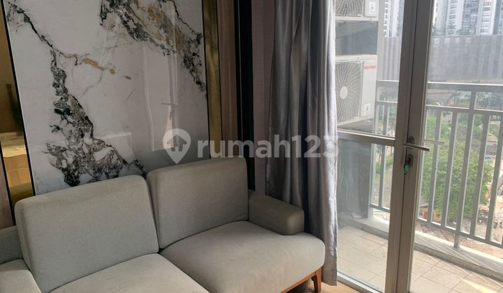 Nice 2 BR Apartment Westmark West Jakarta