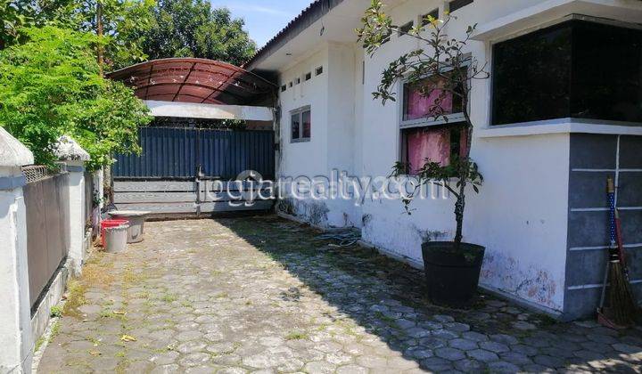 Rumah Dijual Nologaten Dekat Ambarrukmo Plaza Mall 15