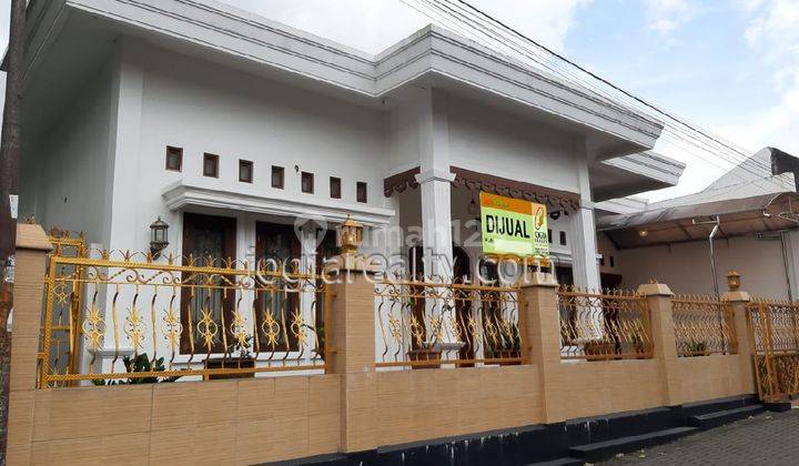 Rumah Mewah Disewakan Full Furnished Dekat Ugm 2