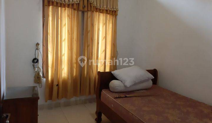 Rumah Mewah Disewakan Full Furnished Dekat Ugm 6