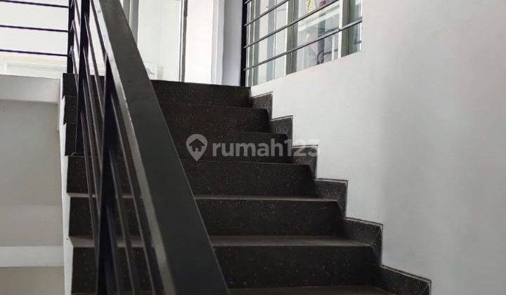 Kantor Mewah 3 Lantai Disewakan Di Jalan Magelang Sinduadi Mlati Sleman 2