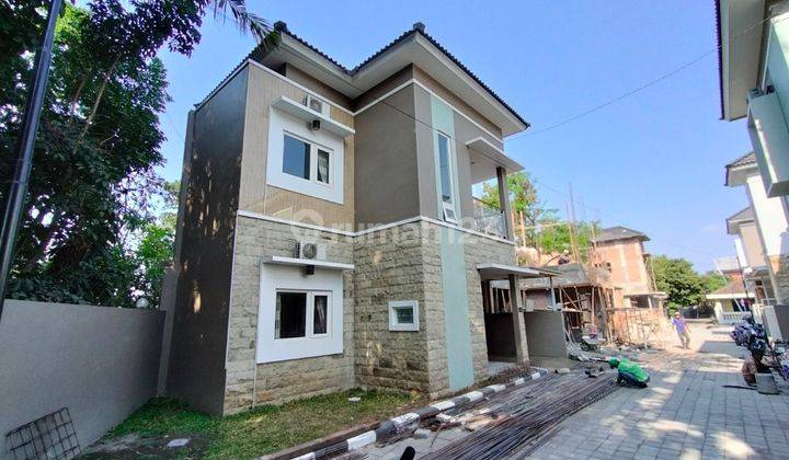 Rumah Mewah Full Furnished Di Jalan Kaliurang Km14 Dekat Kampus Uii 2