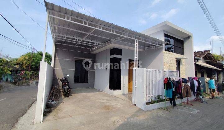 Rumah Minimalis Bergaya Aesthetic di Umbulharjo Yogyakarta 1