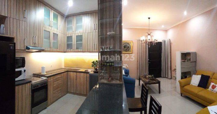 Rumah Mewah 2 Lantai Semi Furnished Dalam Perumahan di Jalan Imogiri Barat Timbulharjo Sewon Bantul 2