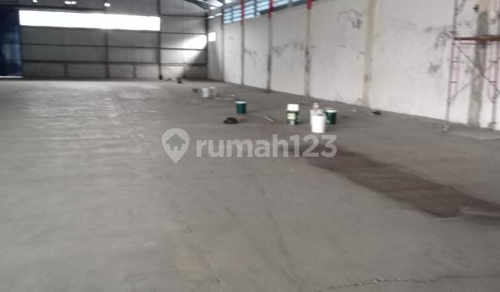 Jual atau Sewa Gudang, SHM Ada Kantor di Daan Mogot Jakarta Barat