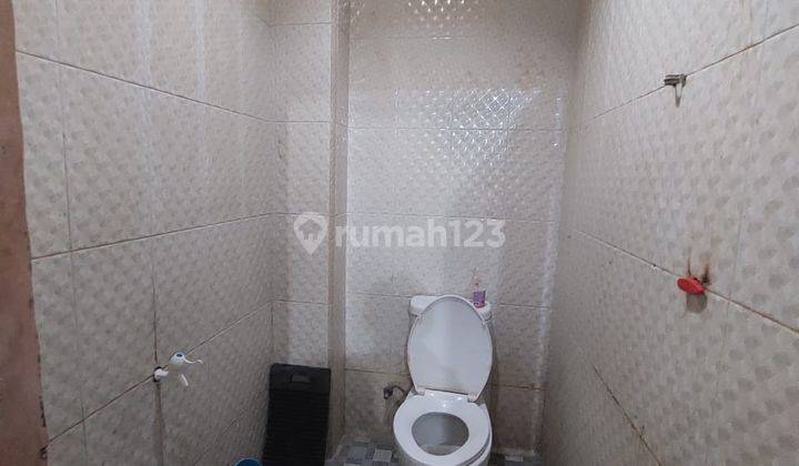 Disewakan Rumah Baru siap Huni , Kawasan Villa Taman Bandara , Tangerang 9