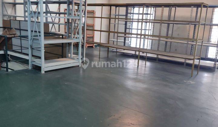Sewa Gudang Siap Pakai, Rapih, Bersih Bebas Banjir di Benda 1