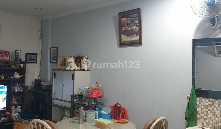 Ruko Furnish di Taman Surya, Jakarta Barat Bagus 1