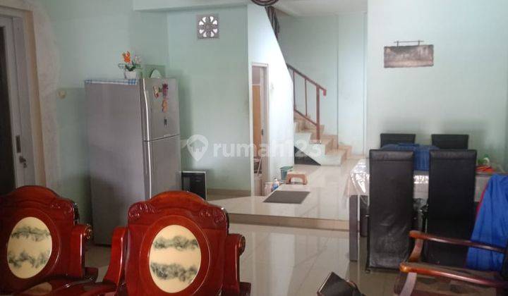 Rumah 2 Lantai Bagus SHM di Golden Palm, Jakarta Barat 1