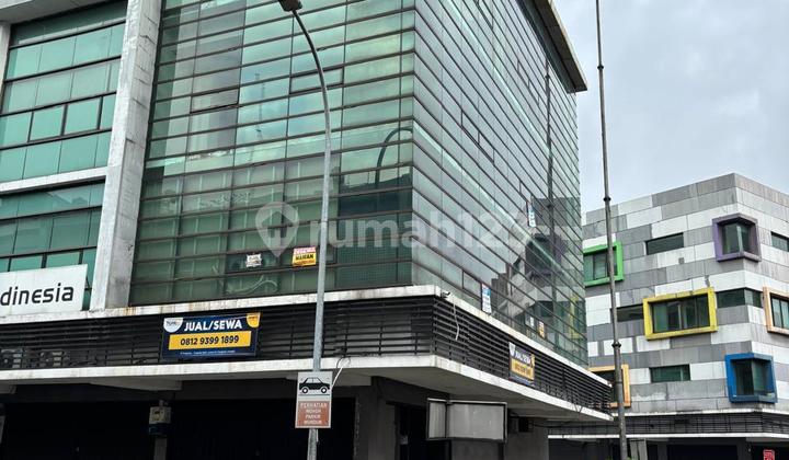 Negotiable Until Deal! For Sale or Rent, 4-Story Shop House, Freehold, Ready to Occupy 2