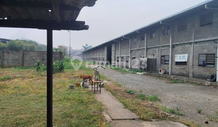 Gudang Hoek HGB Pinggir Jalan Raya di Pasir Jaya, Tangerang