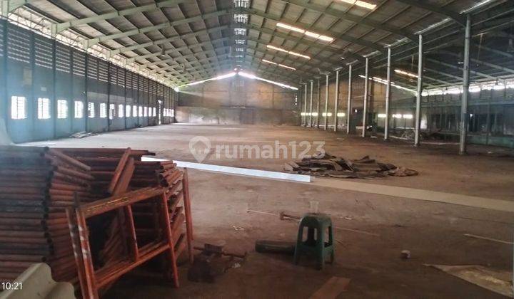 Gudang Strategis Bentuk Kotak di Pasir Jaya, Tangerang 2