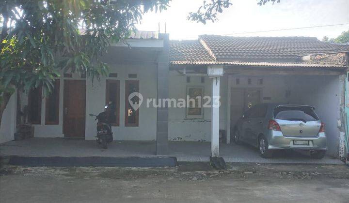 Rumah 2 unit dalam perumahan asri ciantra Cikarang Selatan  2