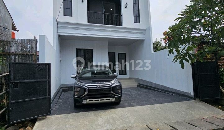 Rumah Baru Dalam Komplek Cipinang Jatinegara Jakarta Timur