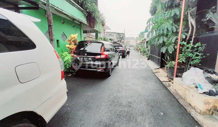 Rumah Kokoh Satu Satunya 2 Menit Ke Tol Timur Dan Stasiun Lrt  2