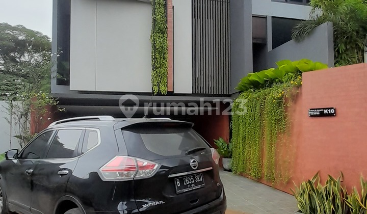 Rumah Townhouse Swimmingpool 3,5 Lantai Pesanggrahan Jakarta  2