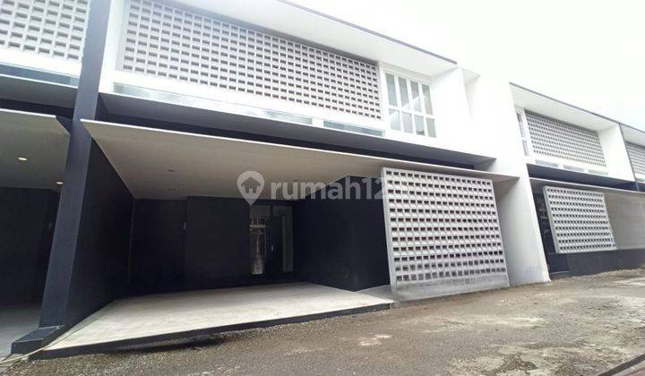 Rumah 2 Lantai di Caman, Jatibening, Bekasi Dekat Toll Becakayu 1