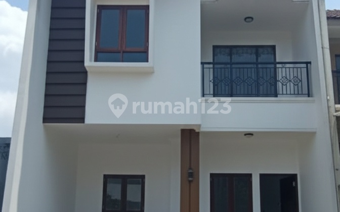 Rumah Baru 2 Lantai di Jati Asih 1