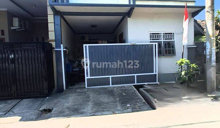 Rumah Murah Dalam Komplek Perumahan Taman Alamanda, Bekasi 1