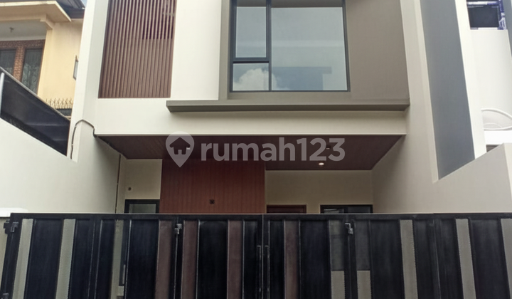 For Sale Rumah 2 Lantai Bangunan Modern Di Rawamangun