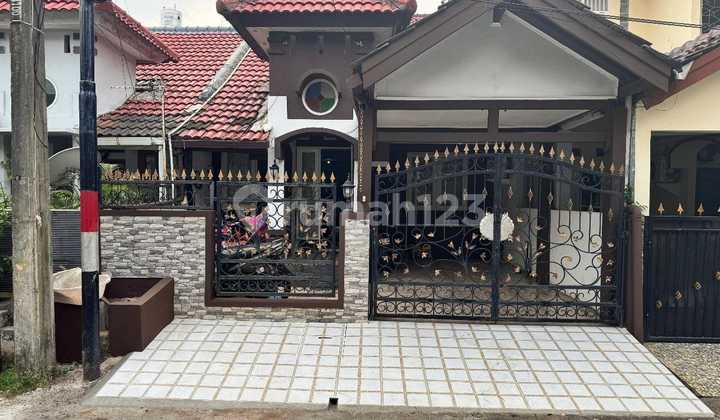 Dijual Cepat Rumah Siap Huni Di Galaxy, Bekasi Selatan.