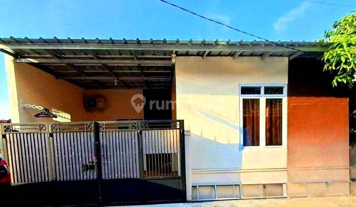 Rumah Siap Huni Dalam Komplek Perumahan Di Bekasi Timur.  1