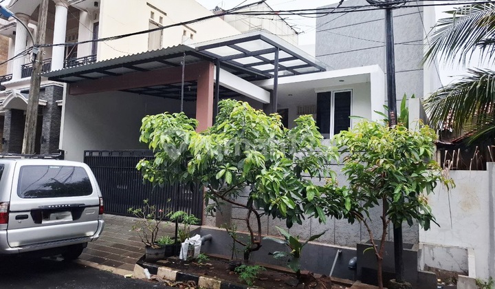 Rumah Bagus Luas Murah Dlm Komplek Dpr Asri Nyaman Terima.tamu