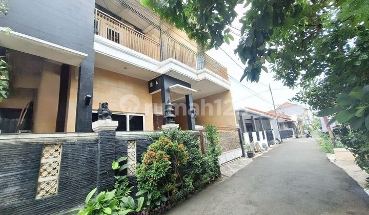 Cheap 1 Man House Ready to Occupied in Housing Near Jatiwarna Toll Gate Etty.