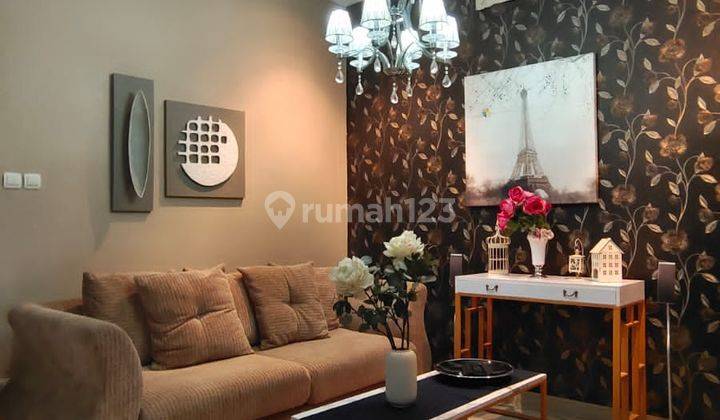 Rumah Dijual Di Kemang Pratama, Bagus Strategis Semi.furnished  2