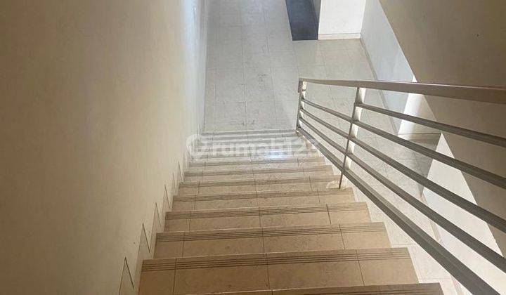 RUKO MURAH STRATEGIS u.USAHA KANTOR di Jalan Raya Jati Asih Etty 5