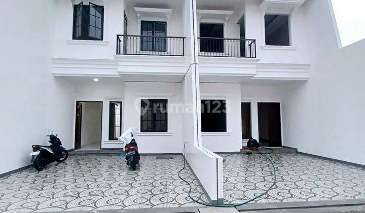 Rumah Kembar Lt.105 -.1,4m One Gate, Etty 1