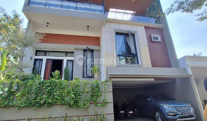 Rumah Bagus 3lt Kokoh Townhouse Dkt Ke Tol Jatiwaringin , Etty 2