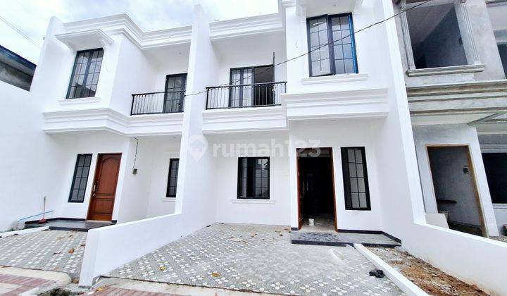 Rumah Non Cluster Pinggir Jalan Raya Dkt Tol Jatiwarna, Etty