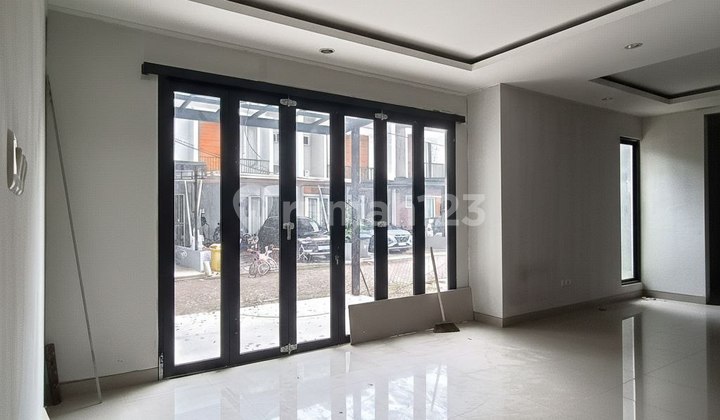 Rumah Baru Hook Cluster Premium Dkt Tol Becakayu Jatiwaringin 2