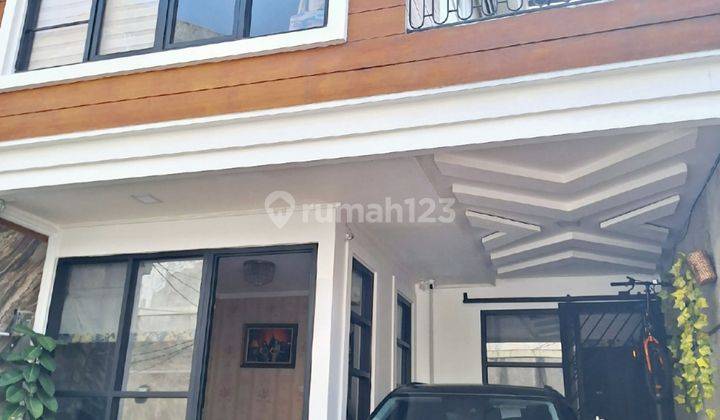 Rumah Langka Murah Artistik Onegate Strategis Kalibata Etty 1